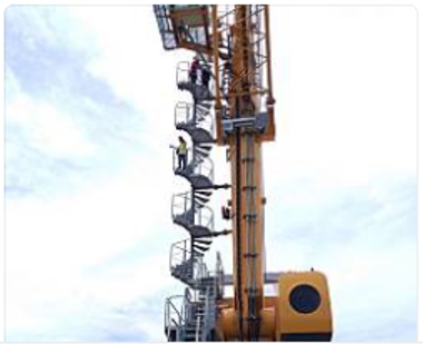 รถเครนทำงานหน้างาน
